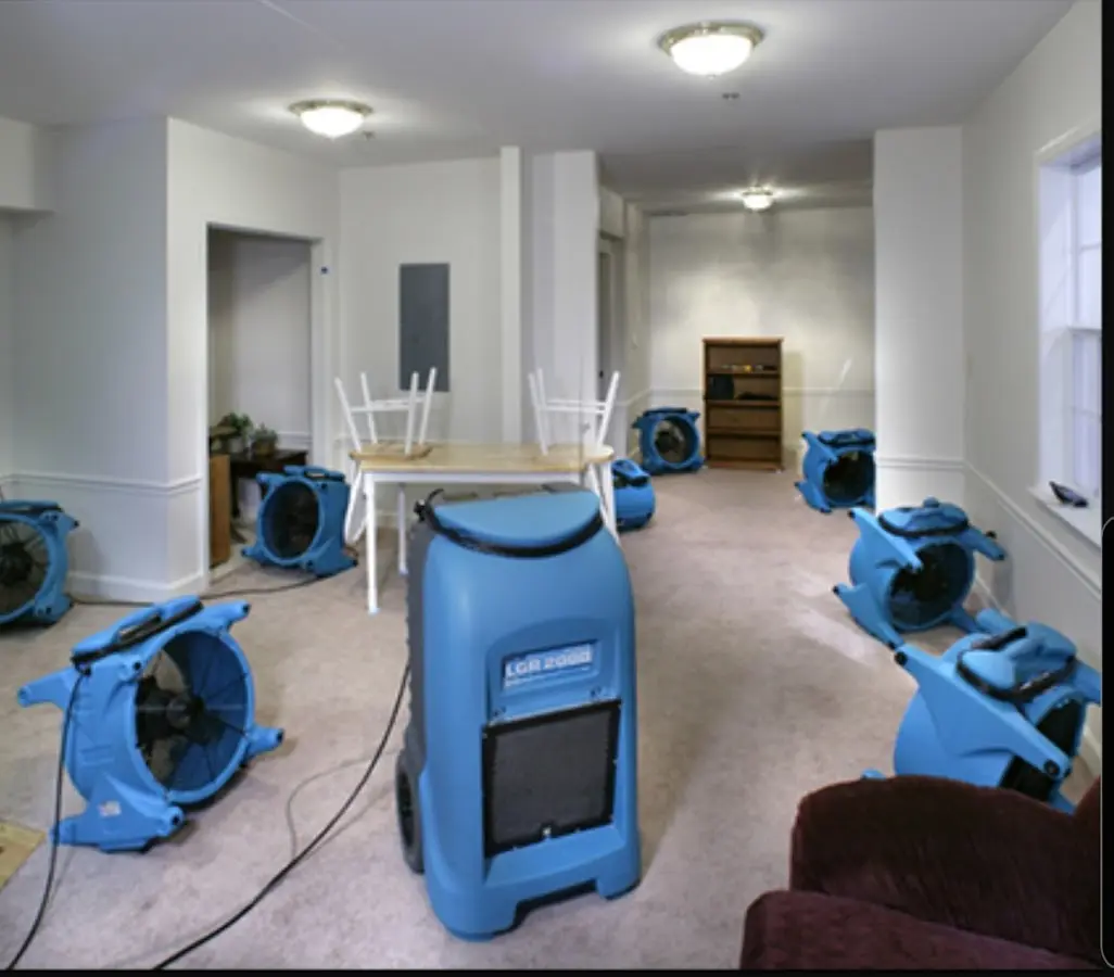 Air movers and dehumidifier setup for Water Extraction & Removal in Marysville